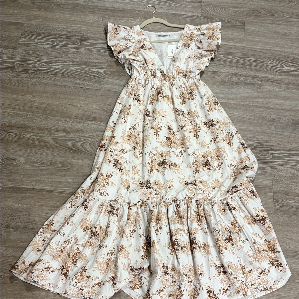 Abercrombie & Fitch Cream Floral Maxi Dress - Picture 2 of 4
